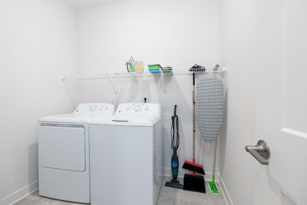 Spacious 2Br Broadripple Village Indianapolis Eksteriør billede
